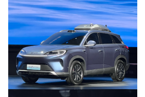 BYD Seal 07 DM-i Hybrid SUV Launch - Prices, Specs & Features (2025)  