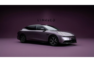 Lynk & Co 10 EM-P 2025 PHEV Sedan