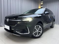Buick Enclave Plus Black 2022