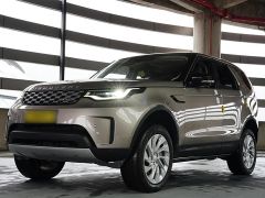 Land Rover Discovery Silver 2023