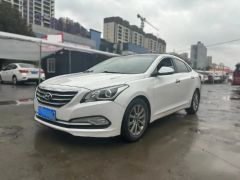 Hyundai Mistra White 2014