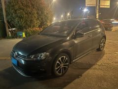 Volkswagen Golf Gray 2017