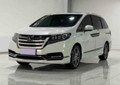 Honda Elysion White 2019