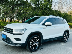 Volkswagen Magotan Gray 2012