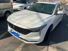 Bestune B70 White 2021