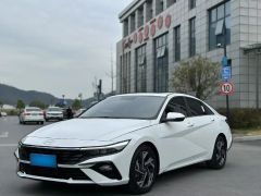 Hyundai Elantra White 2023