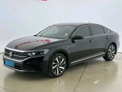 Volkswagen Passat Black 2023