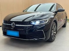 Volkswagen Passat Black 2022