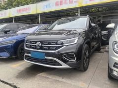 Volkswagen Golf White 2023