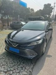Toyota Camry Black 2019