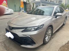Toyota Camry Champagne 2021