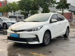 Toyota Corolla White 2018