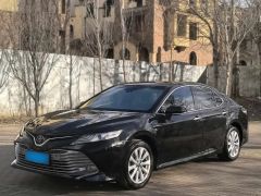Toyota Camry Black 2019