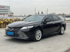 Toyota Camry Black 2019