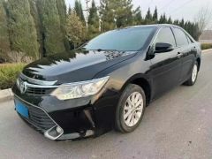 Toyota Camry Black 2016