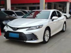 Toyota Camry White 2021