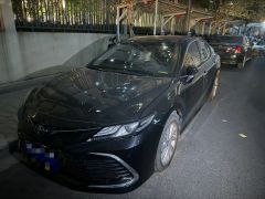 Toyota Camry Black 2021