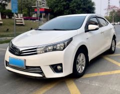 Toyota Corolla White 2017