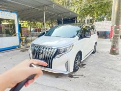 GAC Trumpchi M8 White 2021