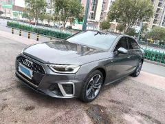 Audi A4L Gray 2022