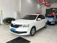 Skoda Rapid White 2018