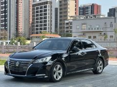 Toyota Crown Black 2015