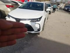Toyota Corolla White 2022
