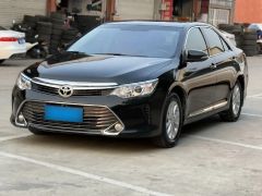 Toyota Camry Black 2015