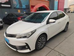 Toyota Corolla White 2017