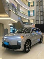 Lixiang Auto L6 White 2024