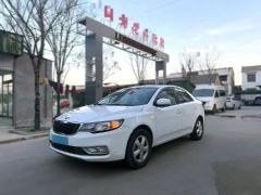Kia Forte White 2014
