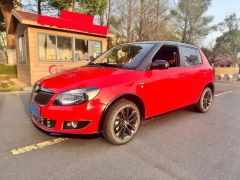Skoda Fabia Red 2014