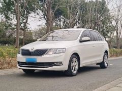 Skoda Rapid Spaceback White 2019