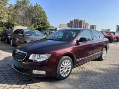Skoda Superb Purple 2009