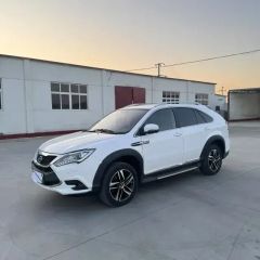BYD Tang White 2015