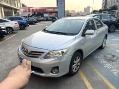 Toyota Corolla Silver 2011