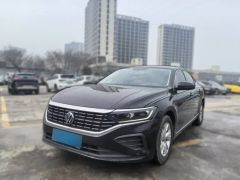 Volkswagen Passat Black 2022
