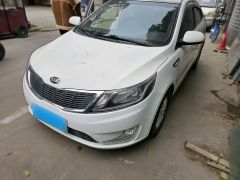 Kia K2 White 2012