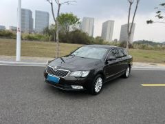 Skoda Superb Brown 2013