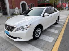 Toyota Camry White 2012