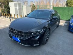 Volkswagen Passat Black 2022
