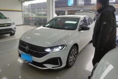Volkswagen Lavida White 2023