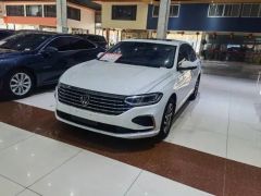 Volkswagen Lavida White 2024