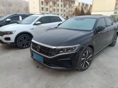 Volkswagen Passat Black 2023