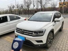 Volkswagen Magotan Black 2013