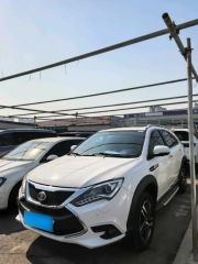 BYD Tang White 2015