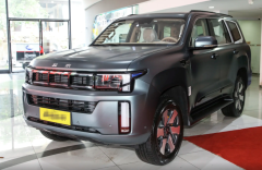 BAIC Motor 2024款 魔核电驱标准版五座 Gray BJ60