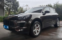 PORSCHE Macan Brown 2015