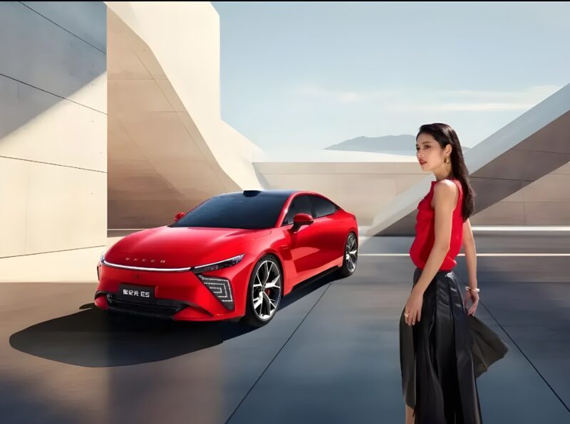 Chery Launches 2025 Exeed Exlantix ES: A Game-Changing Electric Sedan with 710km Range